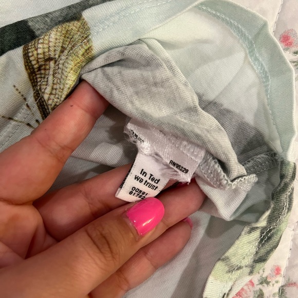 Ted Baker T-Shirt Marlana Distinguishing Rose Pattern size 2 - Picture 5 of 8